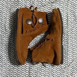 Men's Minnetonka Moccasin Boots